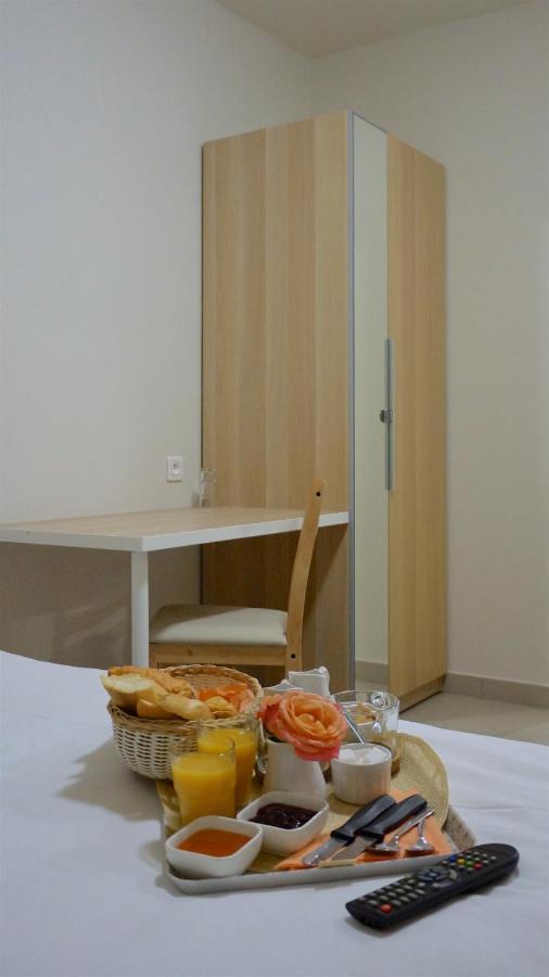 Hotel Vauban Livry-Gargan Eksteriør bilde